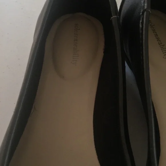 Solesenseability Black Patent Cap Ballet Flats 6 - Picture 5 of 16